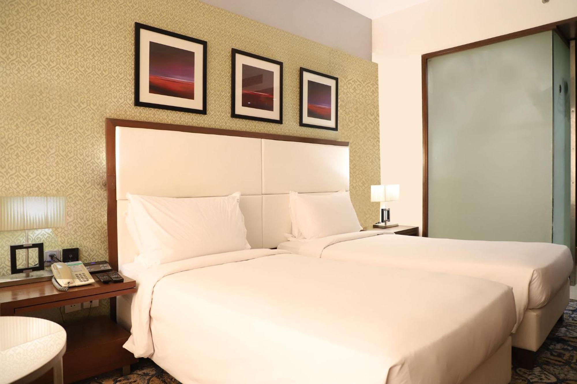 Holiday Inn Chandigarh Panchkula, An Ihg Hotel Eksteriør billede A room at the hotel